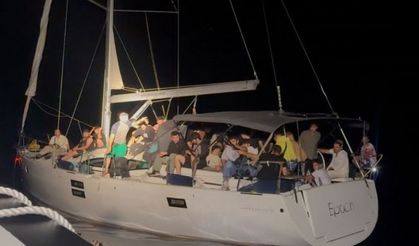 Sahil Güvenlikten başarılı operasyon: 77 düzensiz göçmen kurtarıldı