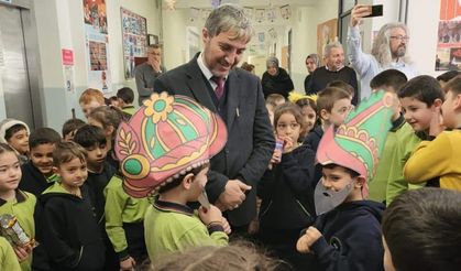 Kütahya'da Karagöz–Hacivat gösterisi öğrencileri mest etti