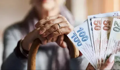 Emekli bayram ikramiyesi 2026 ne kadar olacak? Zam oranı ve ödeme takvimi için kritik beklenti