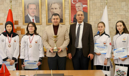 Gedizli öğrencilerden uluslararası yarışmada bölge birinciliği