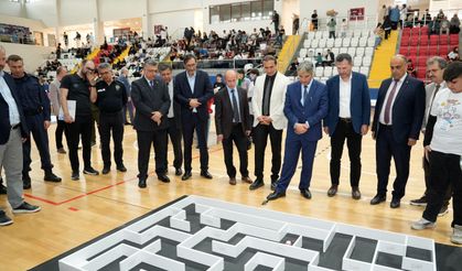 Tavşanlı'da teknoloji fırtınası: Geleceğin mühendislerinin projeleri yarıştı