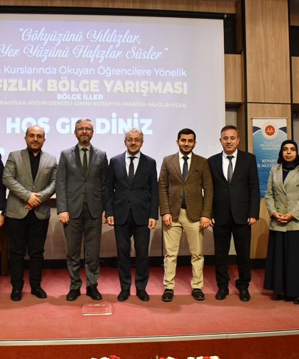 Tavşanlılı öğrenci, hafızlık bölge yarışmasında birinci oldu