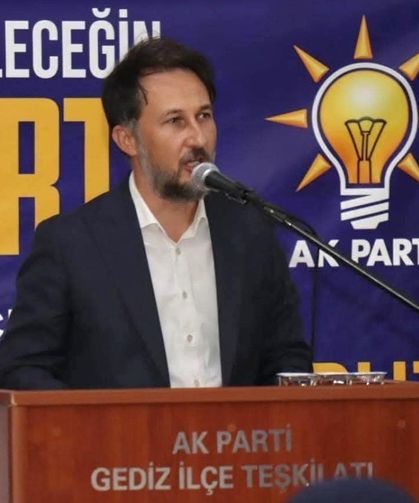 AK Parti de Şok İstifa! İlçe Başkanı Görevini Bıraktı