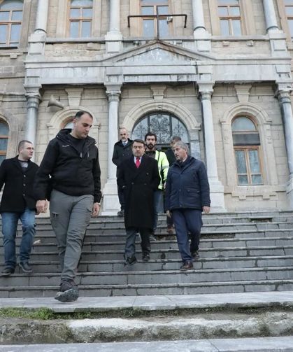 Vali Musa Işın, Kütahya Lisesi'nde restorasyon çalışmalarını inceledi