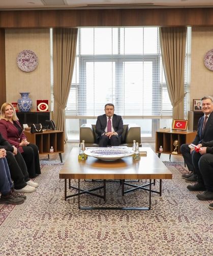 Kütahyalı Öğrencilerin Podcast’ine Vali Işın’dan Tam Not