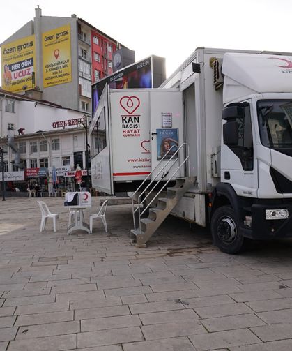 Kütahya’da mobil kan bağış hizmeti yeni noktada devam ediyor