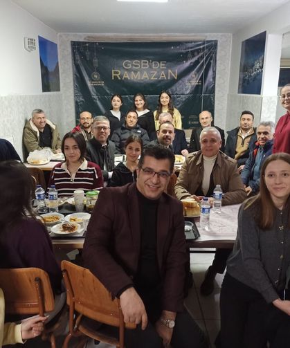 Şaphane’de gençlik iftarı yoğun katılımla gerçekleşti