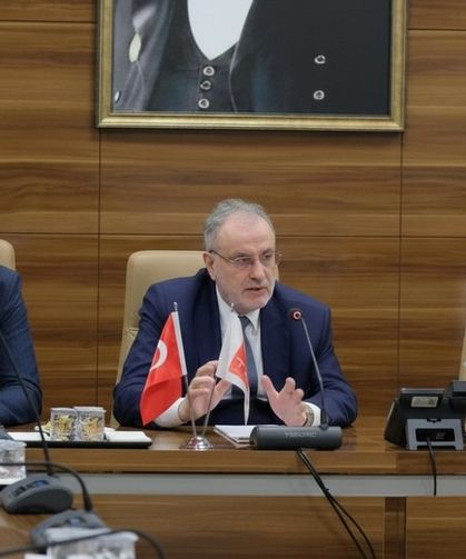 Tavşanlı Belediye Başkanı Derin, AB Kongresi'ne katıldı