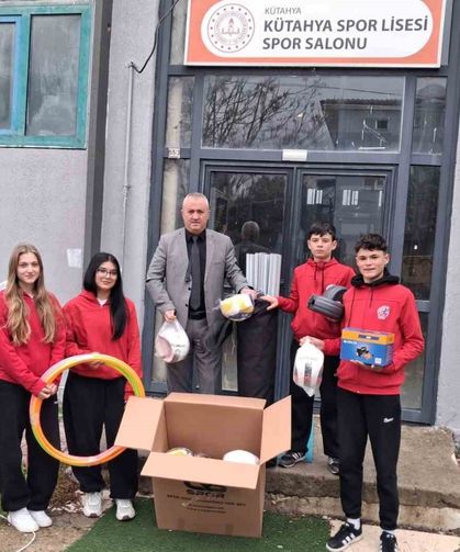 Kütahya’da dayanışma büyüyor: Okullara kapsamlı yardım