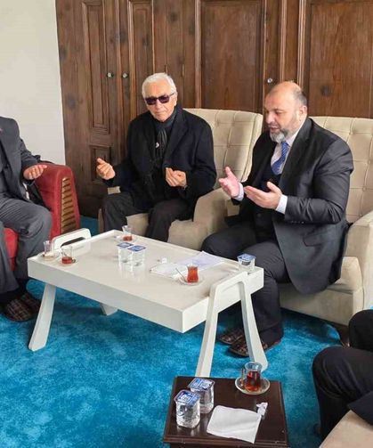 Kütahya’da hatim geleneği sürüyor: Yüzlerce kişi aynı sofrada dua etti