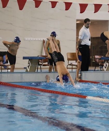 Kütahya’da küçükler yüzme yarışları nefes kesti