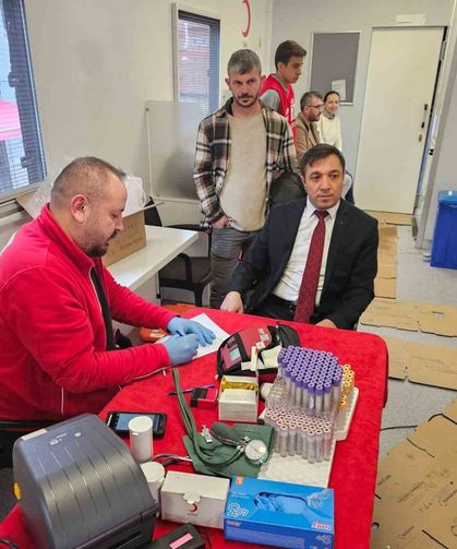 Şaphane Kaymakamı Boztaş’tan kan bağışı için anlamlı çağrı