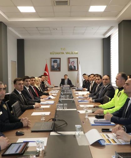 Vali Işın’dan net mesaj: Vatandaşın güvenliği önce gelir