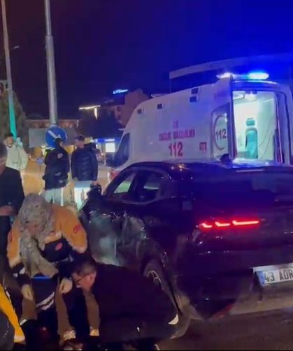 Kütahya’da Korkutan Kaza! Motokurye Hastanelik Oldu