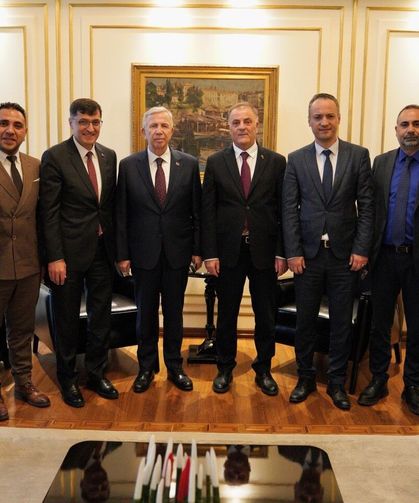 Başkan Kahveci, şehirler arası işbirliği için Mansur Yavaş ile görüştü