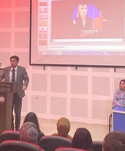 Emet MYO’da kadına yönelik farkındalık semineri yoğun ilgi gördü