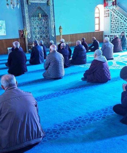 Hisarcık’ta farkındalık: Cami cemaatine trafik dersi