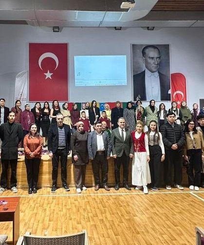 Kütahya’da kültürel şölen: Türk dünyasının ortak değerleri izleyiciyle buluştu