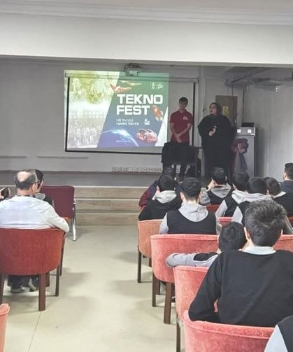 Kütahya’da TEKNOFEST coşkusu: İmam Hatipli gençler sahnede