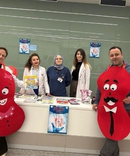 Kütahya’da uzmanlardan önemli bilgiler: Böbrek hastalıklarına karşı uyarı