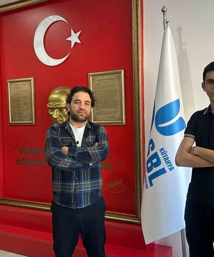 Kütahyalı öğrencilerden büyük başarı: Proje Türkiye’de ilk 10’a seçildi