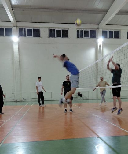 Pazarlar’da spor coşkusu: Voleybol maçları başladı