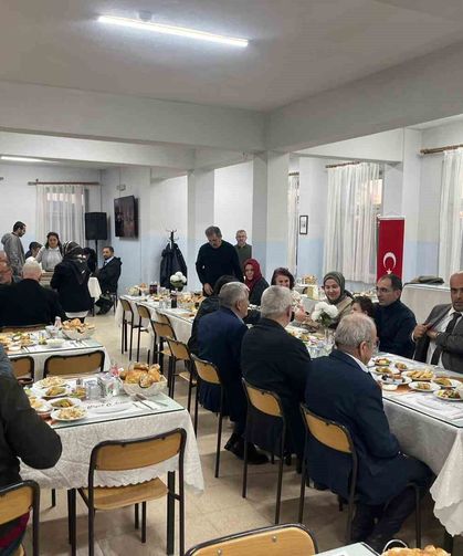 Tavşanlı’da sanayiciler ile eğitimciler hamilik programında bir araya geldi