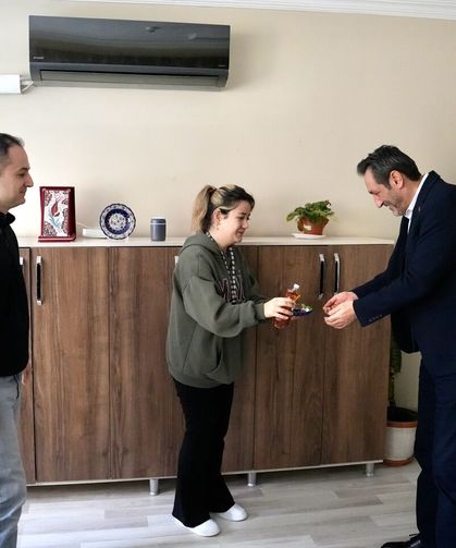 Tavşanlı'da Başkan Derin, personel ile bayramlaştı