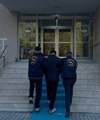 Kütahya'da JASAT, suçlulara göz açtırmıyor: Aranan 114 şahıs yakalandı