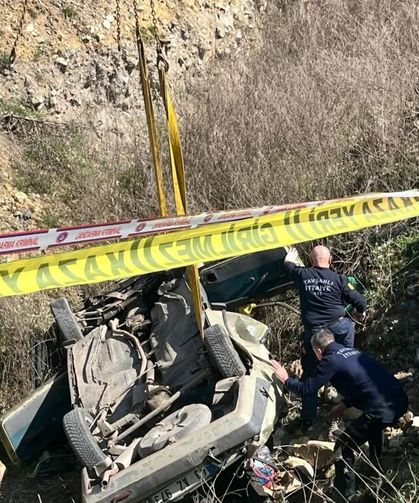 Kütahya'da facia: Aracın çukura uçtuğu kaza iki can aldı!