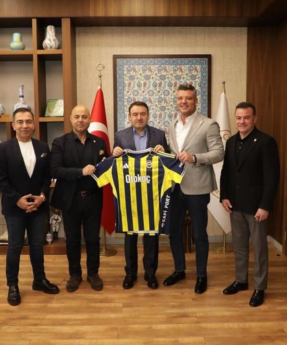 Fenerbahçe Başkanı Saran, Kütahya Valisi Işın ile görüştü