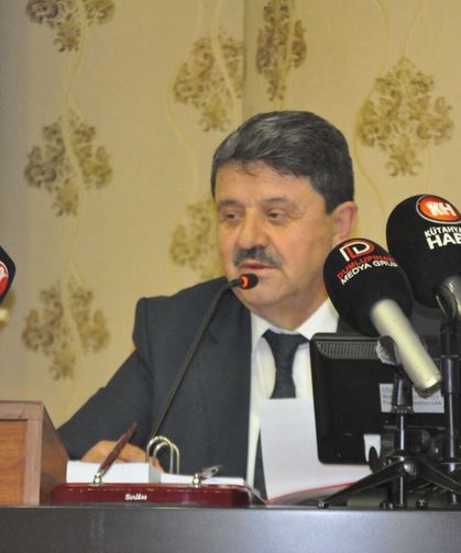 Kütahya’da rekor destek: Özcura tüm oyları alarak yeniden başkan