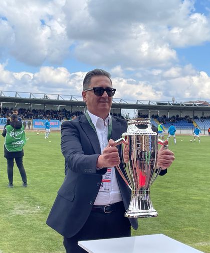 Kupa sahaya geldi, heyecan zirve yaptı: Kütahyaspor’da şampiyonluk anı yaklaştı