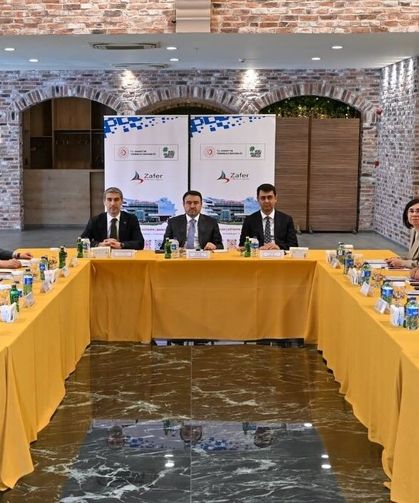 Bölgenin geleceği Uşak’ta konuşuldu: Yeni hedefler gündemde