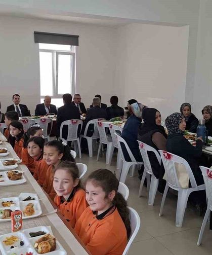 Hisarcık’ta Okul ve Aile El Ele: Atatürk İlkokulundan Anlamlı Kahvaltı