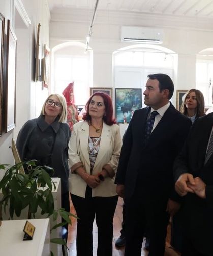 Kütahya’nın sanatı Çanakkale’de sahnede: Sergi ilgi odağı oldu