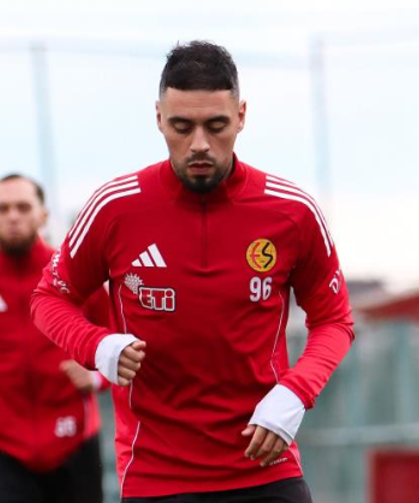 Eskişehirspor'da, lider Kütahyaspor maçı hazırlıkları başladı