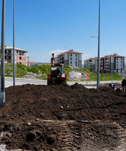 Tavşanlı'da peyzaj çalışmaları devam ediyor