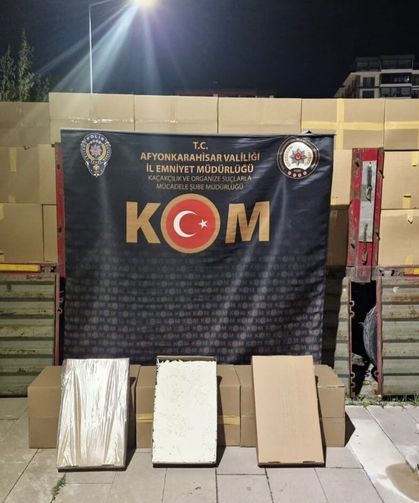 Dev operasyon: 20 milyon TL değerinde kaçak makaron yakalandı