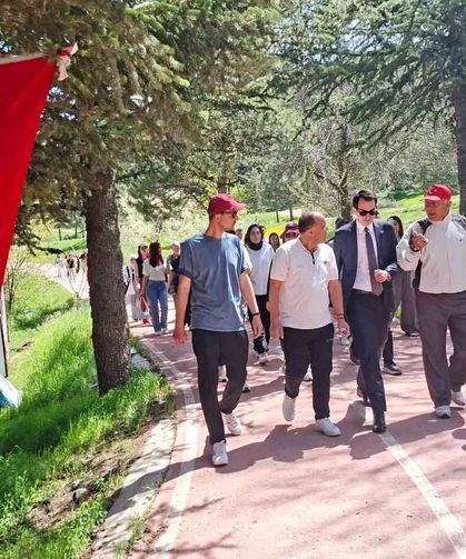 Doğanın kalbinde etkinlik: Hisarcık MYO öğrencileri yaylada yürüdü