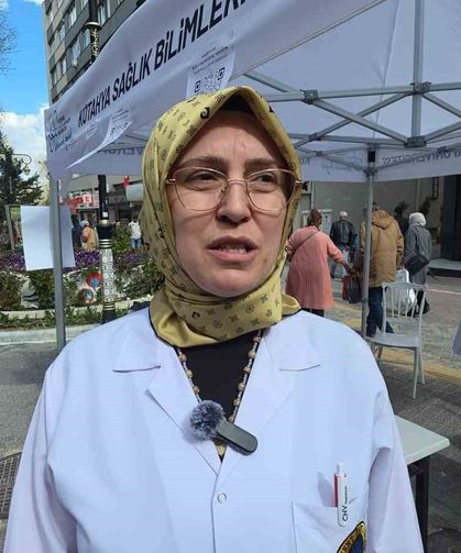 Kütahya’da Ebelik Bölümü’nden sağlık farkındalığına dikkat çeken etkinlik