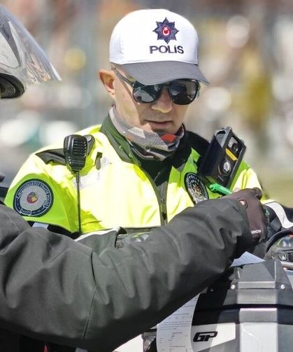 Kütahya’da Kask ve Evrak Denetimi: Motosikletlilere Ceza Yağdı