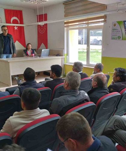 Kütahya’da üreticilere yeni dönem eğitimi: Belgesi olmayan uygulama yapamayacak