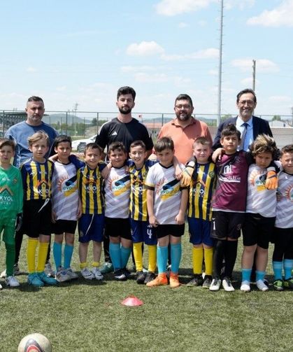 Tavşanlı'da 19 Mayıs futbol turnuvası gerçekleşti