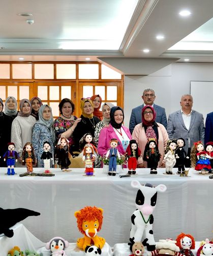 Tavşanlı'da yeni ekmek kapısı: El sanatlarına ilgi büyüyor