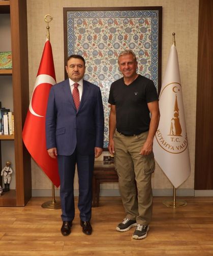 Hamza Hamzaoğlu Kütahya'da: Vali Musa Işın ile Bir Araya Geldi