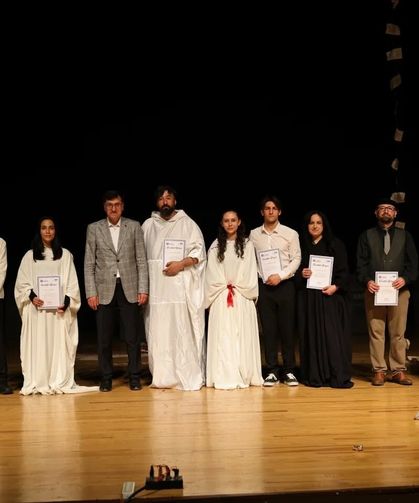 Kütahya'da 'Haykırış' tiyatro oyunu izleyicileri büyüledi