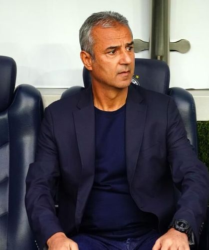 Fenerbahçe'nin yeni hocası açıklandı: 4.İsmail Kartal dönemi başladı
