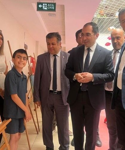 Tavşanlı'da 'Özel' öğrencilerin eserleri beğeni topladı