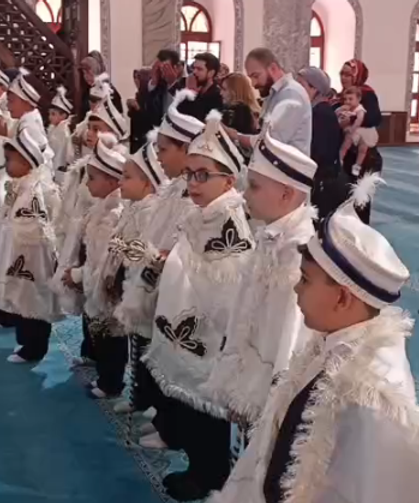 Sultan II. Bayezid’in Vakıf Şartı Kütahya’da Yaşatıldı: 27 Çocuk Sünnet Oldu